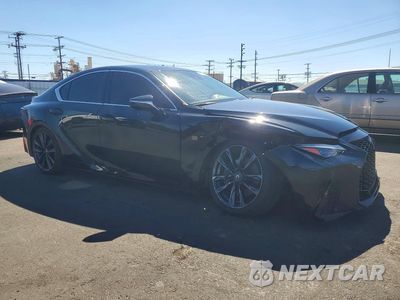Czwarte zdjęcie samochodu z boku: 2025 LEXUS IS 300 F SPORT DESIGN VIN:JTHBA1D26S5133891 - miniatura