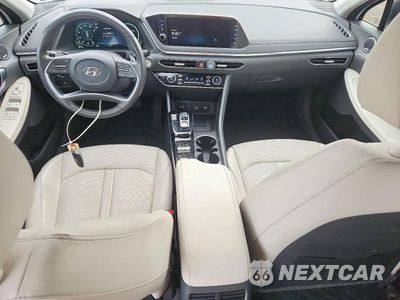 Zdjęcie 8 z 12 samochodu: 2021 HYUNDAI SONATA HYBRID LIMITED VIN:KMHL54JJ6MA034257 - miniatura