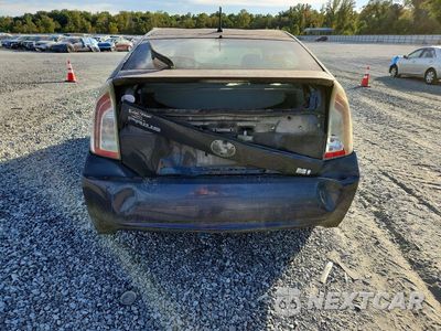 Zdjęcie 6 z 12 samochodu: 2015 TOYOTA PRIUS TWO VIN:JTDKN3DU6F0452438 - miniatura