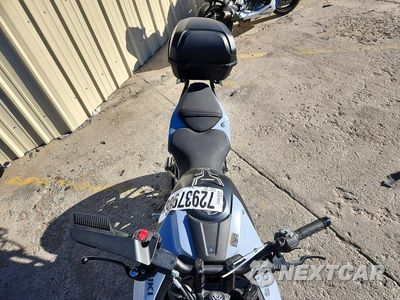 Piąte zdjęcie samochodu w środku: 2024 SUZUKI GSX800 R VIN:JS1EM11B1R7100011 - miniatura
