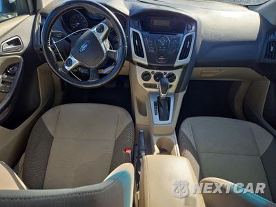 Zdjęcie 8 z 12 samochodu: 2012 FORD FOCUS SE VIN:1FAHP3F25CL121057 - miniatura