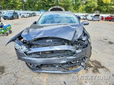 Piąte zdjęcie samochodu w środku: 2018 FORD FUSION SE HYBRID VIN:3FA6P0LUXJR153321 - miniatura