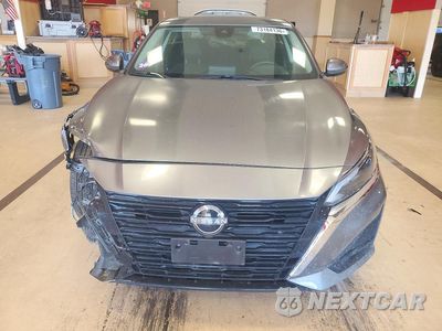 Piąte zdjęcie samochodu w środku: 2023 NISSAN ALTIMA SV VIN:1N4BL4DV0PN353967 - miniatura