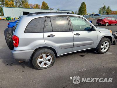 Trzecie zdjęcie samochodu z tyłu: 2004 TOYOTA RAV4 BASE VIN:JTEHD20V546006874 - miniatura