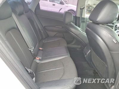 Zdjęcie 10 z 12 samochodu: 2019 KIA OPTIMA S VIN:5XXGT4L37KG359950 - miniatura