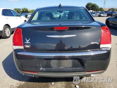 Zdjęcie 6 z 13 samochodu: 2015 CHRYSLER 300C VIN:2C3CCAET3FH781506 - miniatura
