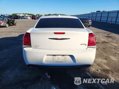 Zdjęcie 6 z 12 samochodu: 2021 CHRYSLER 300 S VIN:2C3CCABG9MH532809 - miniatura