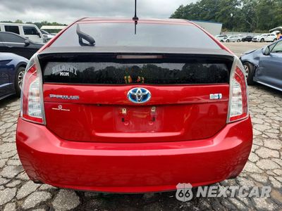 Zdjęcie 6 z 12 samochodu: 2012 TOYOTA PRIUS THREE VIN:JTDKN3DU2C1560884 - miniatura