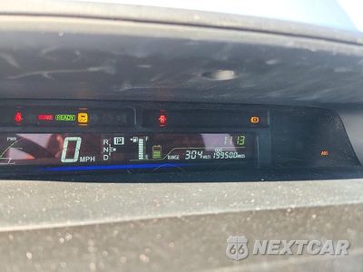 Zdjęcie 9 z 12 samochodu: 2013 TOYOTA PRIUS V FIVE VIN:JTDZN3EU0D3287236 - miniatura