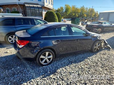 Trzecie zdjęcie samochodu z tyłu: 2015 CHEVROLET CRUZE LT VIN:1G1PE5SB3F7215361 - miniatura