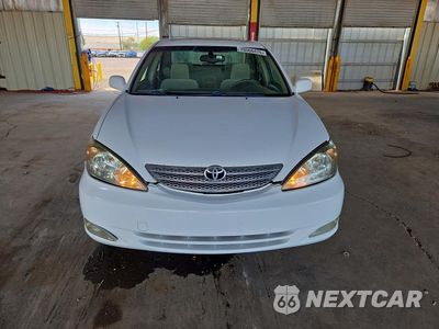 Piąte zdjęcie samochodu w środku: 2003 TOYOTA CAMRY XLE VIN:4T1BE30K83U247899 - miniatura
