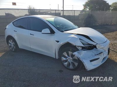 Czwarte zdjęcie samochodu z boku: 2021 TESLA MODEL Y VIN:5YJYGDEE2MF090592 - miniatura