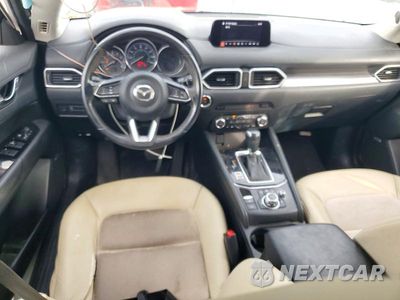 Zdjęcie 8 z 13 samochodu: 2017 MAZDA CX-5 TOURING VIN:JM3KFBCL8H0206579 - miniatura