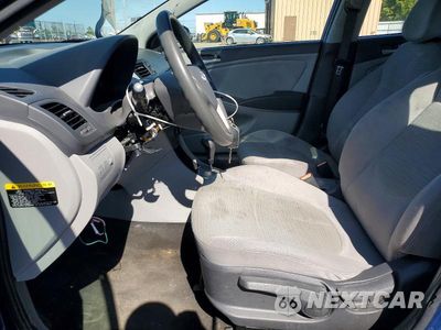 Zdjęcie 7 z 12 samochodu: 2017 HYUNDAI ACCENT SE VIN:KMHCT4AE2HU286102 - miniatura