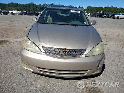 Piąte zdjęcie samochodu w środku: 2003 TOYOTA CAMRY XLE V6 VIN:4T1BF30K13U553713 - miniatura
