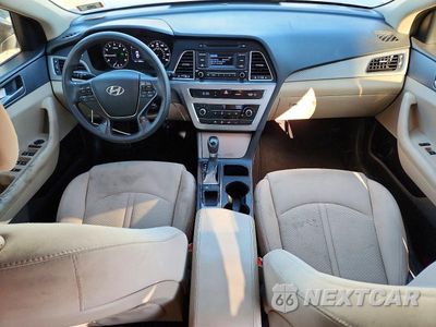 Zdjęcie 8 z 12 samochodu: 2015 HYUNDAI SONATA SE VIN:5NPE24AF7FH061612 - miniatura