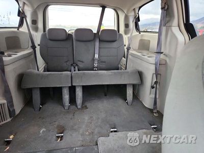 Zdjęcie 10 z 13 samochodu: 2009 CHRYSLER TOWN & COUNTRY LX VIN:2A8HR44E59R652534 - miniatura