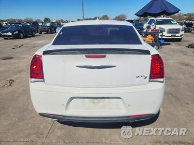 Zdjęcie 6 z 12 samochodu: 2018 CHRYSLER 300 S VIN:2C3CCABG2JH243654 - miniatura