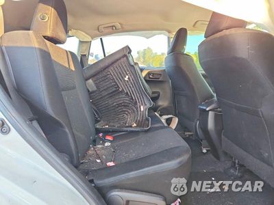 Zdjęcie 11 z 13 samochodu: 2015 TOYOTA RAV4 LE VIN:JTMBFREV8FJ015297 - miniatura