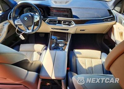 Zdjęcie 8 z 13 samochodu: 2020 BMW X7 XDRIVE40I VIN:5UXCW2C05L9B11552 - miniatura