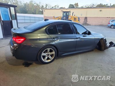 Trzecie zdjęcie samochodu z tyłu: 2017 BMW 340 XI VIN:WBA8B7G57HNU37223 - miniatura