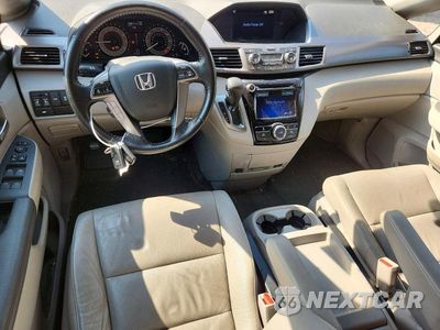 Zdjęcie 8 z 13 samochodu: 2015 HONDA ODYSSEY EXL VIN:5FNRL5H63FB118011 - miniatura