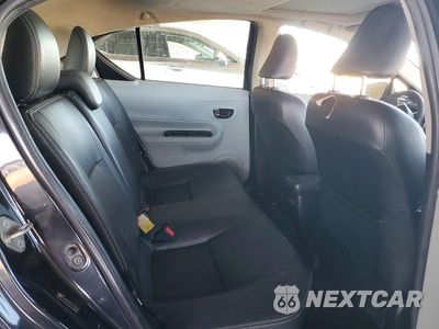 Zdjęcie 10 z 12 samochodu: 2012 TOYOTA PRIUS C FOUR VIN:JTDKDTB35C1017560 - miniatura