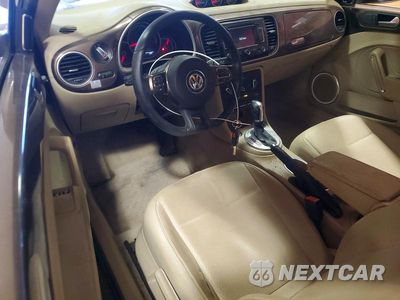 Zdjęcie 8 z 12 samochodu: 2015 VOLKSWAGEN BEETLE TDI VIN:3VWJA7AT5FM640288 - miniatura