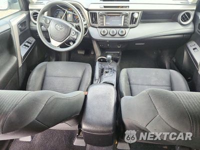 Zdjęcie 8 z 13 samochodu: 2018 TOYOTA RAV4 LE VIN:2T3BFREV9JW798270 - miniatura
