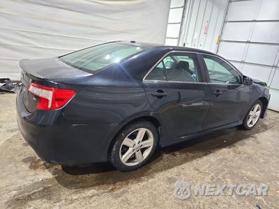 Trzecie zdjęcie samochodu z tyłu: 2012 TOYOTA CAMRY SE VIN:4T1BF1FK5CU061360 - miniatura