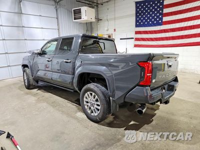 Drugie zdjęcie samochodu z przodu: 2025 TOYOTA TACOMA LIMITED VIN:3TMLB5JN3SM093577 - miniatura