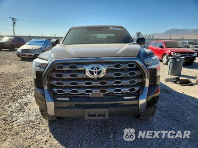 Piąte zdjęcie samochodu w środku: 2024 TOYOTA TUNDRA PLATINUM HV VIN:5TFNC5DB8RX062191 - miniatura