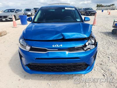 Piąte zdjęcie samochodu w środku: 2022 KIA RIO S VIN:3KPA24AD4NE473633 - miniatura