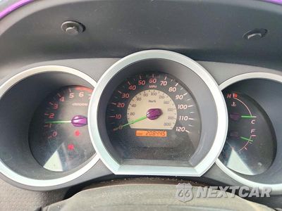 Zdjęcie 9 z 12 samochodu: 2011 TOYOTA TACOMA V6 VIN:3TMLU4EN4BM058836 - miniatura