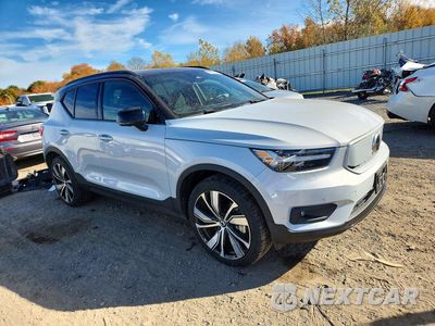 Czwarte zdjęcie samochodu z boku: 2021 VOLVO XC40 RECHARGE VIN:YV4ED3UR3M2459714 - miniatura