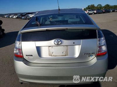 Zdjęcie 6 z 13 samochodu: 2005 TOYOTA PRIUS BASE VIN:JTDKB20U057034343 - miniatura