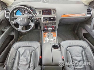 Zdjęcie 8 z 13 samochodu: 2015 AUDI Q7 PREMIUM PLUS VIN:WA1LGAFE4FD011435 - miniatura