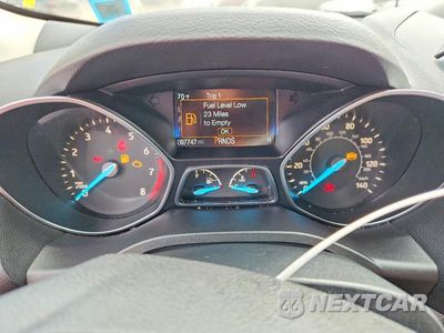 Zdjęcie 9 z 13 samochodu: 2018 FORD ESCAPE SE VIN:1FMCU9GD7JUA70065 - miniatura