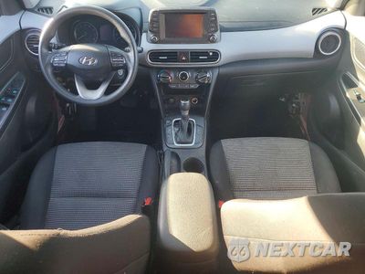 Zdjęcie 8 z 13 samochodu: 2021 HYUNDAI KONA SE VIN:KM8K12AA8MU661410 - miniatura