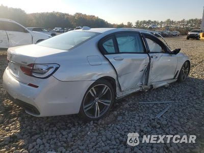 Trzecie zdjęcie samochodu z tyłu: 2019 BMW 740 I VIN:WBA7E2C54KB454002 - miniatura