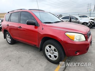 Czwarte zdjęcie samochodu z boku: 2007 TOYOTA RAV4 BASE VIN:JTMBD35V575116987 - miniatura