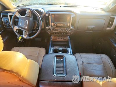 Zdjęcie 8 z 12 samochodu: 2017 GMC SIERRA K1500 DENALI VIN:3GTU2PEJ7HG319361 - miniatura