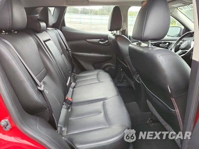 Zdjęcie 11 z 13 samochodu: 2018 NISSAN ROGUE SPORT SL VIN:JN1BJ1CR3JW290953 - miniatura