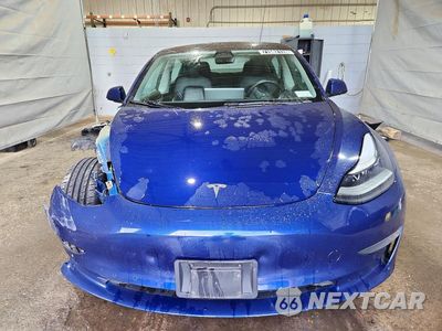 Piąte zdjęcie samochodu w środku: 2022 TESLA MODEL 3 VIN:5YJ3E1EA7NF371851 - miniatura