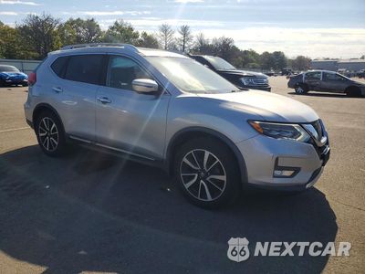 Czwarte zdjęcie samochodu z boku: 2017 NISSAN ROGUE SL VIN:JN8AT2MV6HW019680 - miniatura