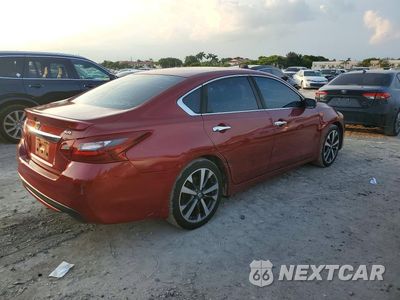 Trzecie zdjęcie samochodu z tyłu: 2017 NISSAN ALTIMA 2.5 SR VIN:1N4AL3APXHC135740 - miniatura