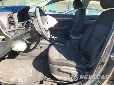 Zdjęcie 7 z 12 samochodu: 2018 HYUNDAI ELANTRA SE VIN:KMHD74LFXJU447025 - miniatura