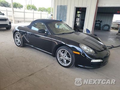 Czwarte zdjęcie samochodu z boku: 2009 PORSCHE BOXSTER VIN:WP0CA29839U710756 - miniatura
