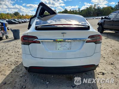 Zdjęcie 6 z 14 samochodu: 2020 TESLA MODEL X VIN:5YJXCDE46LF280618 - miniatura