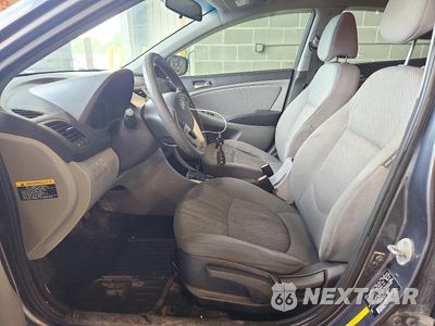Zdjęcie 7 z 12 samochodu: 2013 HYUNDAI ACCENT GLS VIN:KMHCU4AEXDU381613 - miniatura